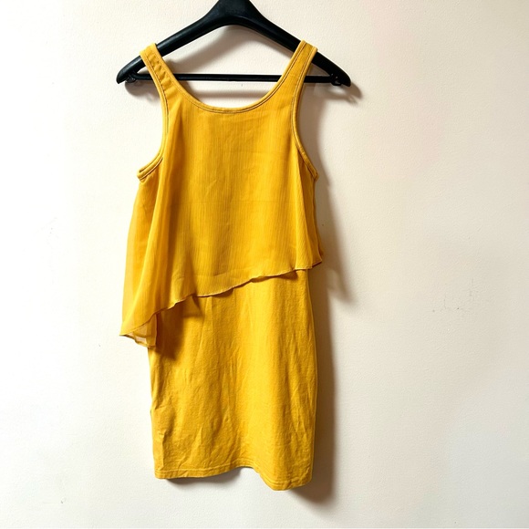 H&M Bodycon Dress - Picture 2 of 3